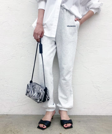 スウェットロゴパンツ