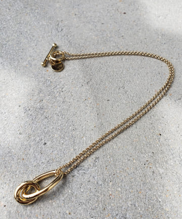 【オーバルが大人の雰囲気・フィリップオーディベール】lsaiaネックレス