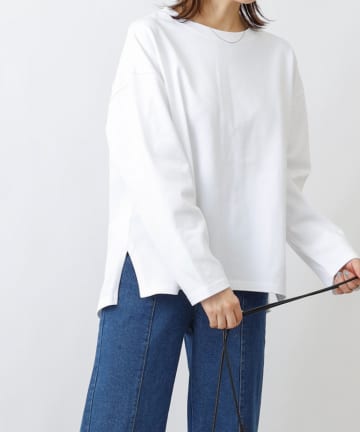 COLOR KEEPバックボリューム長袖Tシャツ