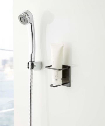 【tower/タワー】マグネットバスルームチューブ&ボトルホルダー M