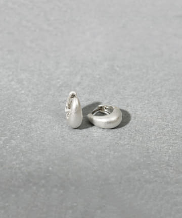 3COINS(スリーコインズ) ミニドロップワンタッチピアス