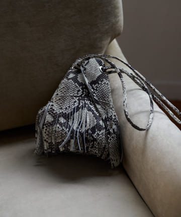 【MARCO MASI/マルコマージ】パイソンフリンジミニ巾着バッグ