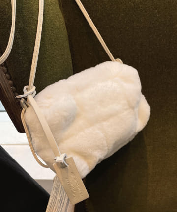 【MARCO MASI/マルコマージ】ムートンミニショルダーバッグ