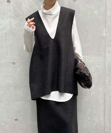 圧縮天竺深Vベスト