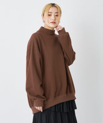 モックネックスウェット/WEB限定商品