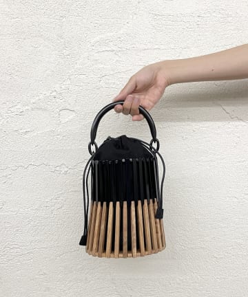 【VIOLADORO/ヴィオラドーロ】ホーン×ウッドBAG