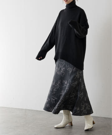 natural couture(ナチュラルクチュール) 長さ変えれるふくれジャガード線画スカート