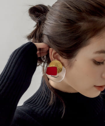 【秋を感じるレッド・HUI(ヒュイ)】PALLETイヤリング