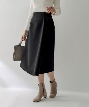 【シンプルながら目を惹くデザイン・手洗い可】アシメフレアスカート