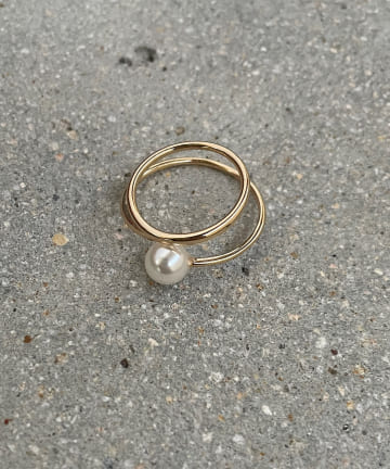 【GOLDY(ゴールディ)】ラインパールリング