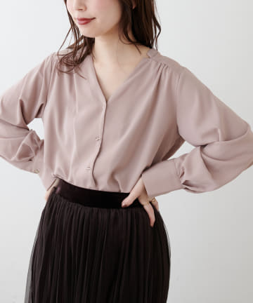 natural couture(ナチュラルクチュール) プチプラバー釦とろみブラウス