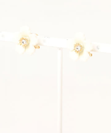 natural couture(ナチュラルクチュール) お花イヤリング