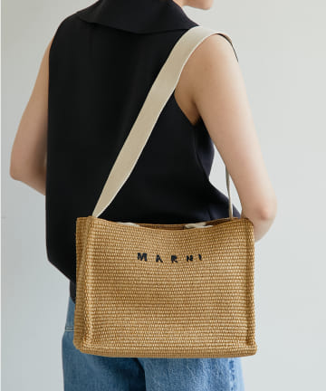 【MARNI】スモールトートバック/EAST-WEST