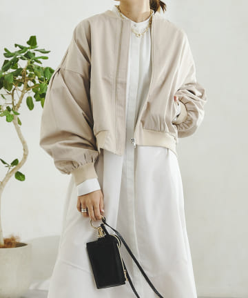 【WEB限定】バックデザインショートブルゾン