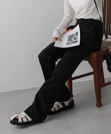 ストレッチフレアパンツ