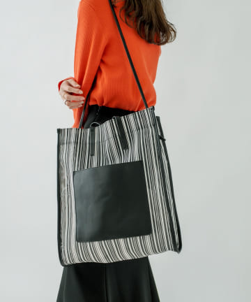ストライプパイピングトート