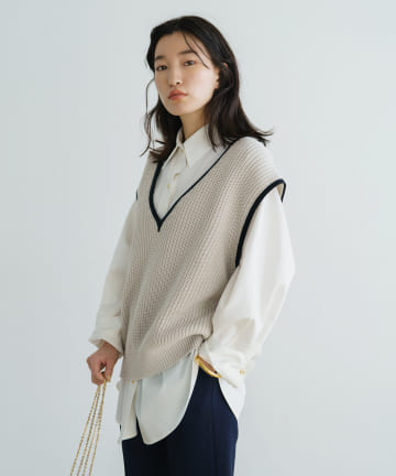 配色ニットベスト