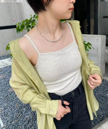 カップ付きキャミソール