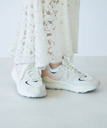 【ニューバランス・淡いトーンで優しい印象に】M5740RSAD