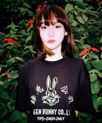 【ユニセックス】Green Bunny Company Tシャツ