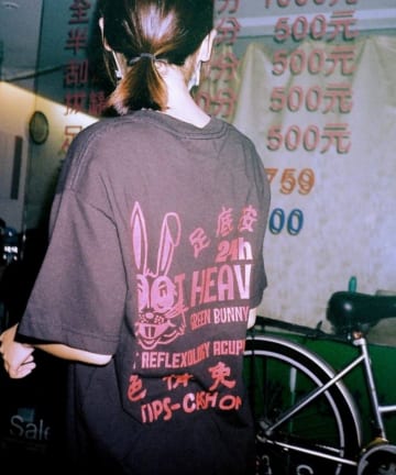 CIAOPANIC(チャオパニック) 【ユニセックス】Foot Heaven souvenir Tシャツ