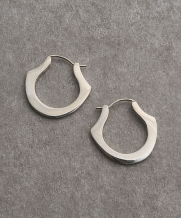 《Helena Rohner》ピアス