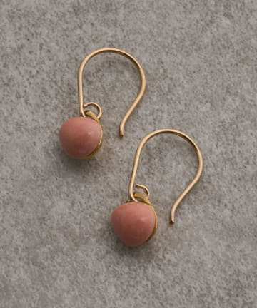 《Helena Rohner》ピアス