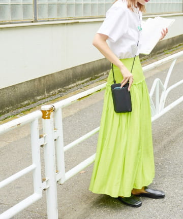 ギャザーヨークロングスカート