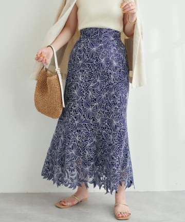 natural couture(ナチュラルクチュール) セットアップ着用可/オケージョンにも◎ 配色スカラップレーススカート