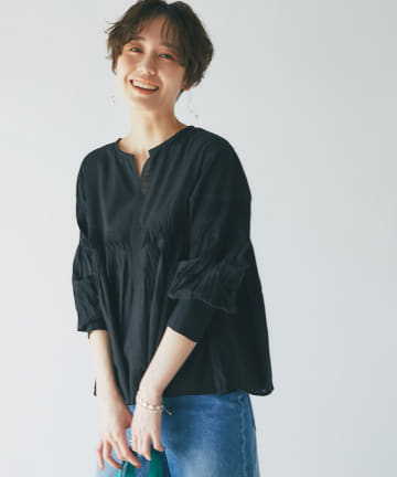 【季節感アップ】コットンスラブピンタックスキッパーブラウス