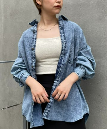 セットアップで着こなす、フロスト加工長袖シャツ　ユニセックス