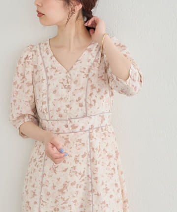 natural couture(ナチュラルクチュール) WEB限定カラー有り/女性らしさが際立つ1着 配色パイピングお上品ワンピース