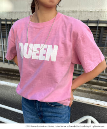 SHENERY(シーナリー) QUEEN Tee