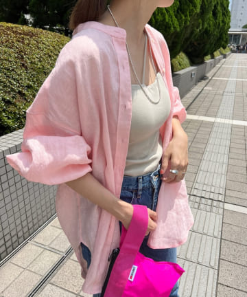 【WEB限定カラー：ブルー】袖ボリュームバンドカラーリネンシャツ