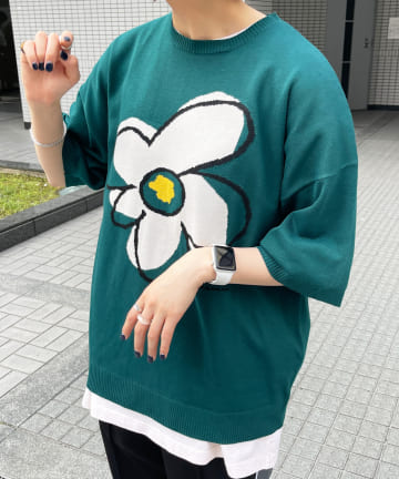 フロント花柄半袖ニットプルオーバー
