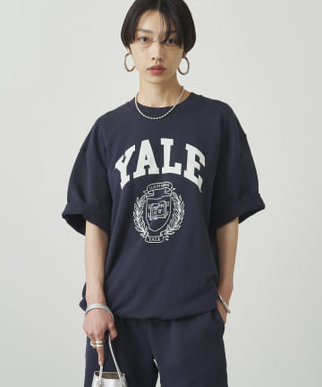 YALE裏毛プルオーバー