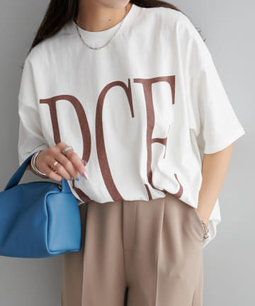 Discoat(ディスコート) バーティカルロゴ半袖Tシャツ