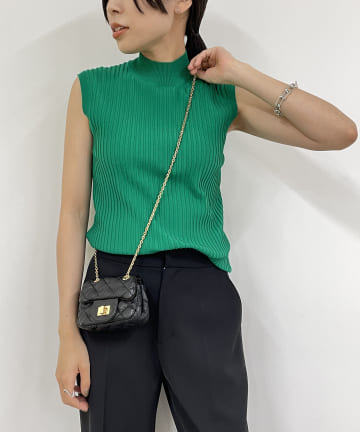 ノースリリブニット