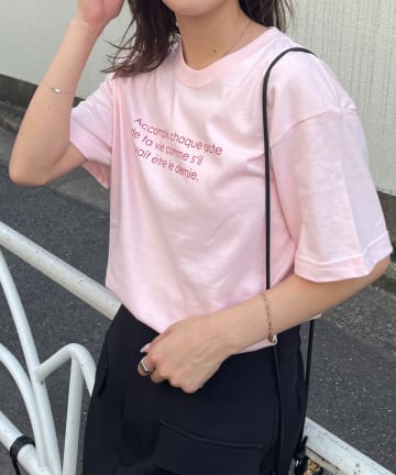 メッセージロゴTシャツ / Accomplis
