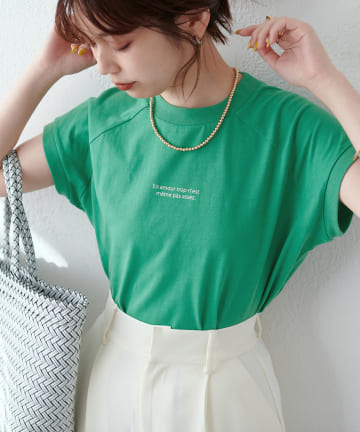 natural couture(ナチュラルクチュール) USAコットンモックネックロゴＴ