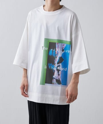 Lui's(ルイス) “IN THE WORLD” Tee