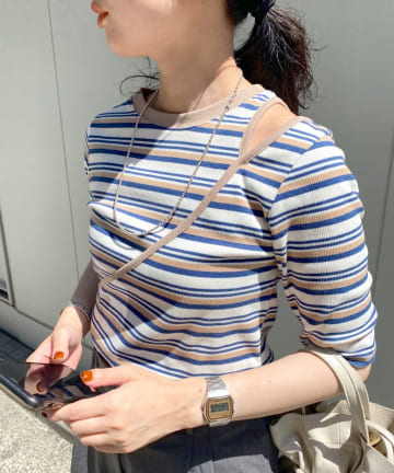 レイヤードリブトップス