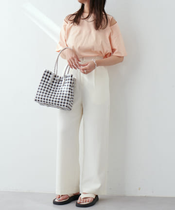 natural couture(ナチュラルクチュール) WEB限定カラー有り/美シルエットカラースラックスパンツ S・Mサイズ