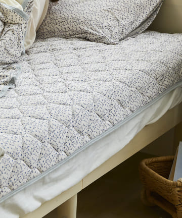 salut!(サリュ) ひんやり冷感敷きパッド