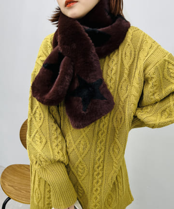 【オシャレに防寒対策】スターパッチクロスティペット