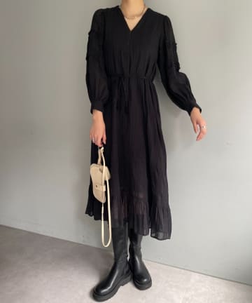 【Sara mallika】STRIPE JQD GATHER DRESS