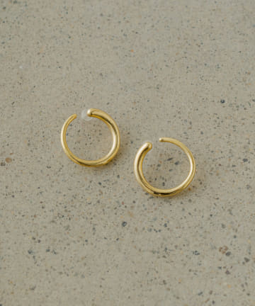 【MCSTUDIO/エムシースタジオ】 ゴールドラインフープピアス