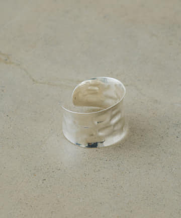 【Nina&Jules/ニナエジュール】 ワイドバングル