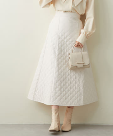 natural couture(ナチュラルクチュール) 2022AWアイテム/WEB限定カラーあり/キルティングスカート