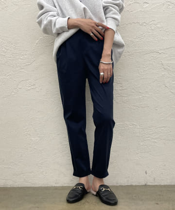 裾ねじりパンツ